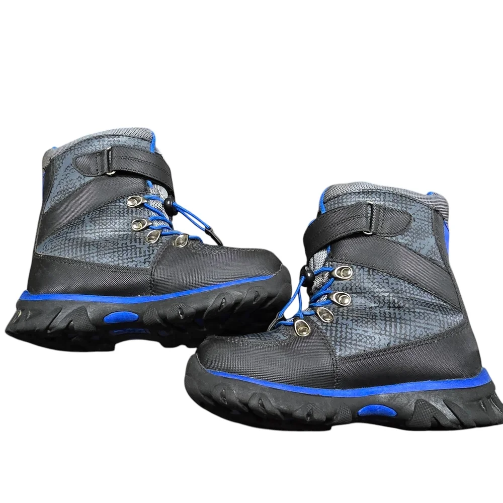 DSG Winter Snow Boots Boys Size 2 Kids Warm Insulated Black Blue Gray